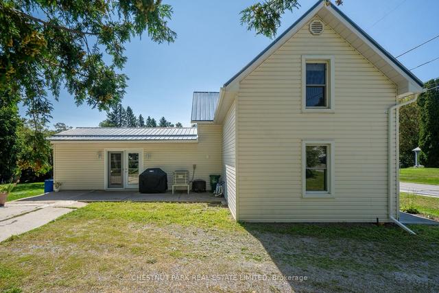 1945 Stockdale Rd, House detached with 2 bedrooms, 2 bathrooms and 3 parking in Quinte West ON | Image 20