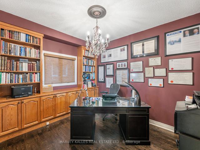30 Bowring Walk, House detached with 4 bedrooms, 5 bathrooms and 6 parking in Toronto ON | Image 7