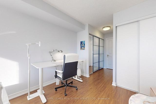 901 - 152 St Patrick St, Condo with 2 bedrooms, 2 bathrooms and 0 parking in Toronto ON | Image 13