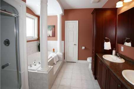 611 Given Rd, House detached with 3 bedrooms, 5 bathrooms and 15 parking in Oshawa ON | Image 7