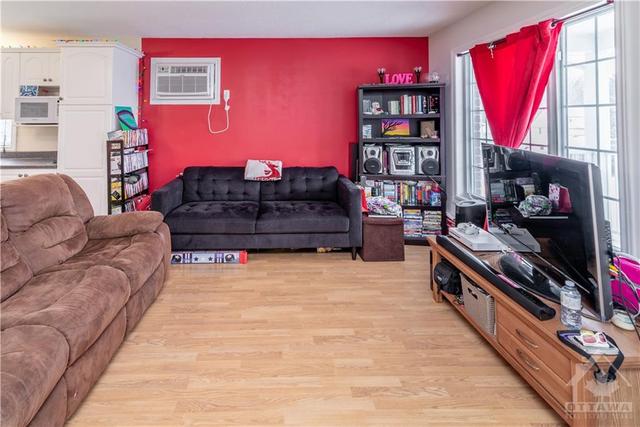 3 - 169 Mabel Street, Condo with 2 bedrooms, 1 bathrooms and 1 parking in The Nation ON | Image 7