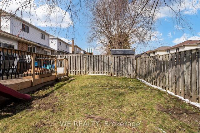 179 Sagebrush St, House detached with 3 bedrooms, 2 bathrooms and 5 parking in Oshawa ON | Image 35