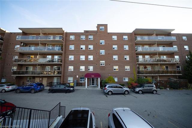 302 - 793 Colborne Street, House attached with 2 bedrooms, 1 bathrooms and 1 parking in Brantford ON | Image 14