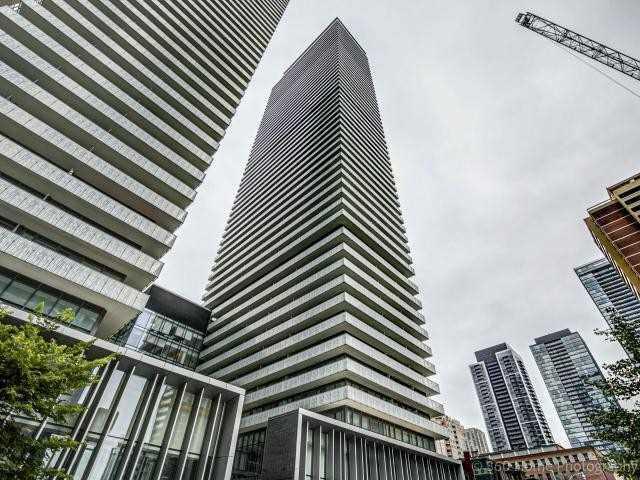 ph5503 - 50 Charles St E, Condo with 2 bedrooms, 2 bathrooms and 2 parking in Toronto ON | Image 1