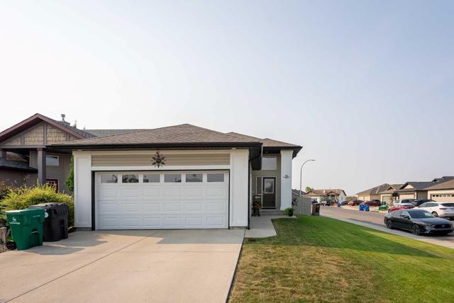 76 Jessie Robinson Close N, House detached with 4 bedrooms, 3 bathrooms and 4 parking in Lethbridge AB | Image 44