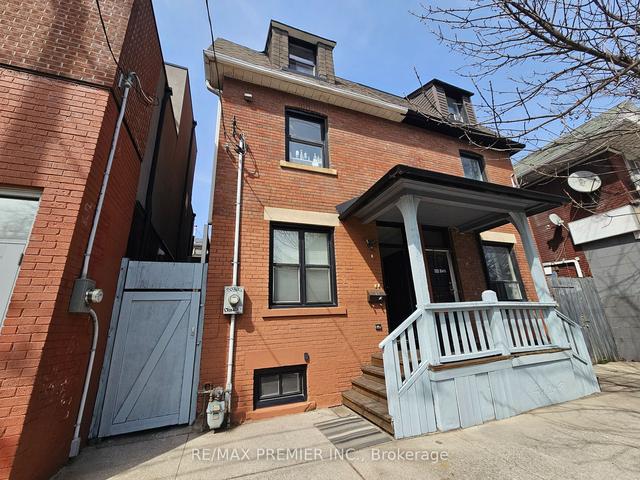 454 Gerrard St E, House semidetached with 5 bedrooms, 4 bathrooms and 0 parking in Toronto ON | Image 12