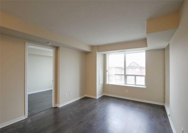 312 - 75 King William Cres, Condo with 2 bedrooms, 1 bathrooms and 1 parking in Richmond Hill ON | Image 9