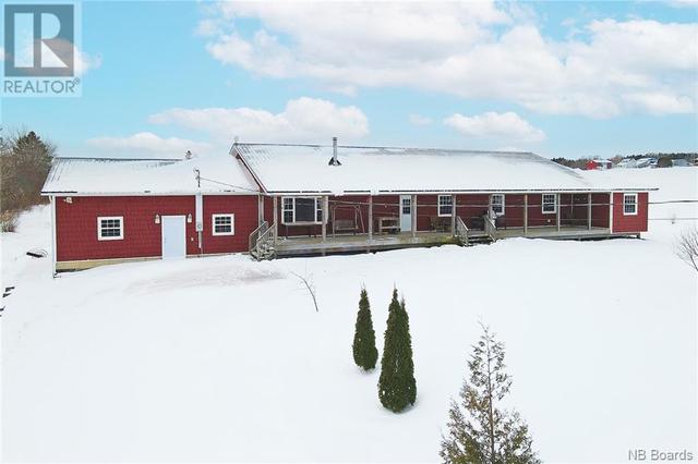 204 Ashland Road, House detached with 5 bedrooms, 2 bathrooms and null parking in Brighton NB | Image 1