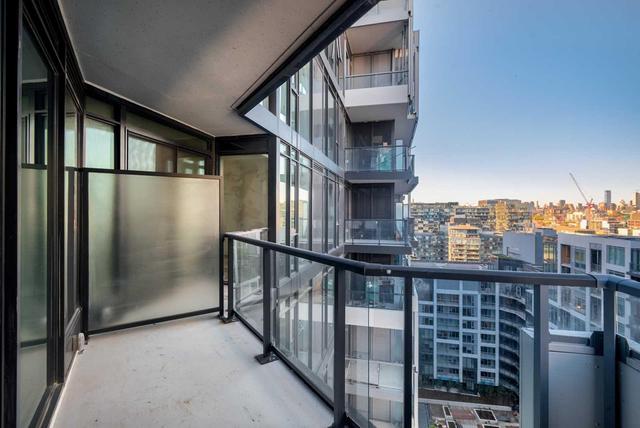 1601W - 27 Bathurst St, Condo with 2 bedrooms, 2 bathrooms and 1 parking in Toronto ON | Image 15