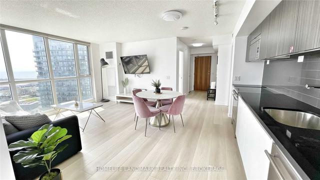 2706 - 75 Queens Wharf Rd, Condo with 3 bedrooms, 2 bathrooms and 1 parking in Toronto ON | Image 18