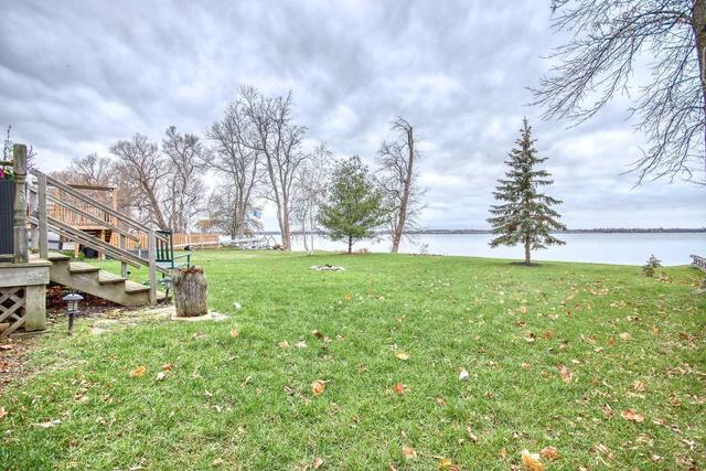223 Prinyers Cove Cres, House detached with 3 bedrooms, 2 bathrooms and 4 parking in Prince Edward County ON | Image 25