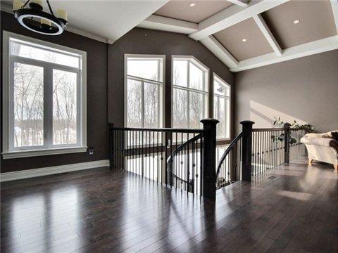 6192 Pebblewoods Dr, House detached with 3 bedrooms, 4 bathrooms and 10 parking in Ottawa ON | Image 3
