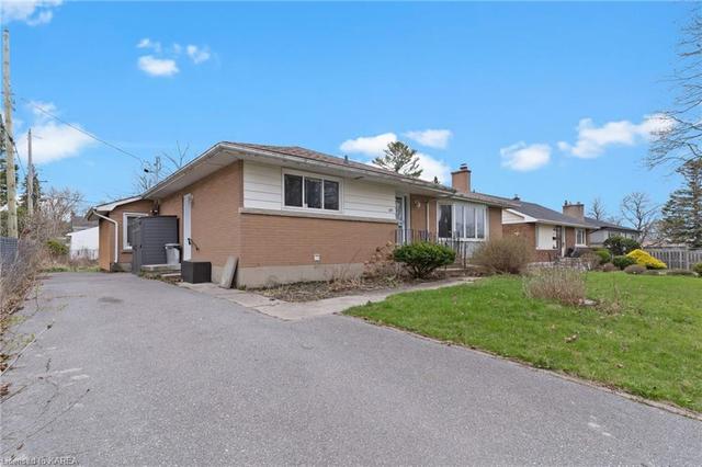 310 Arrowhead Place, House detached with 3 bedrooms, 2 bathrooms and 3 parking in Kingston ON | Image 25