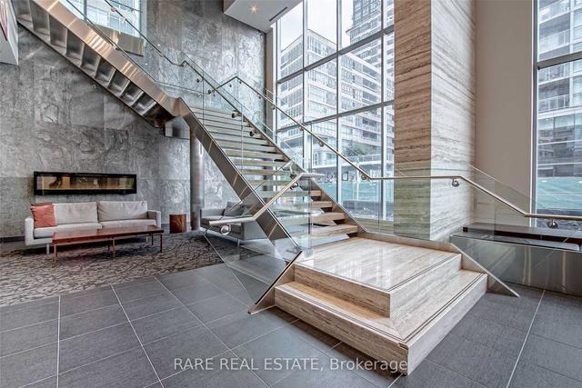 4103 - 15 Iceboat Terr, Condo with 1 bedrooms, 1 bathrooms and 0 parking in Toronto ON | Image 24