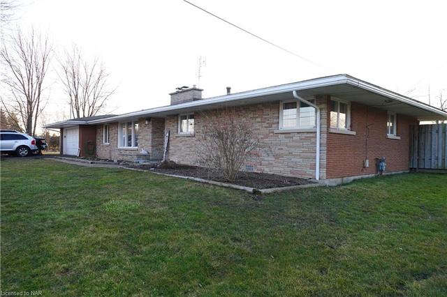 960 Lorraine Road, House detached with 3 bedrooms, 2 bathrooms and 6 parking in Port Colborne ON | Image 35