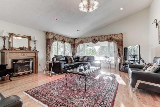 64 Dean Pl, House detached with 5 bedrooms, 5 bathrooms and 18 parking in Vaughan ON | Image 19