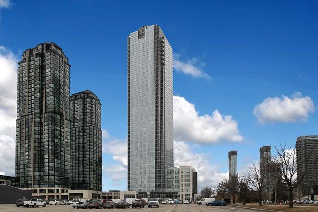 509 - 2916 Highway 7 Rd W, Condo with 2 bedrooms, 2 bathrooms and 1 parking in Vaughan ON | Image 1