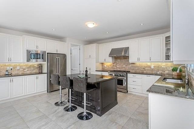 221 Cherryhurst Rd, House detached with 4 bedrooms, 4 bathrooms and 4 parking in Oakville ON | Image 18