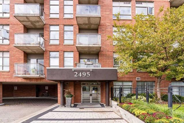 516 - 2495 Dundas St W, Condo with 1 bedrooms, 1 bathrooms and 1 parking in Toronto ON | Image 1