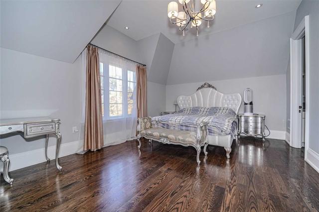 255 Spring Garden Ave, House detached with 4 bedrooms, 6 bathrooms and 8 parking in Toronto ON | Image 7
