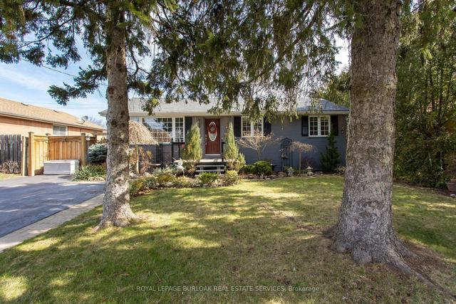 211 Hammersmith Crt, House detached with 3 bedrooms, 2 bathrooms and 5 parking in Burlington ON | Image 30