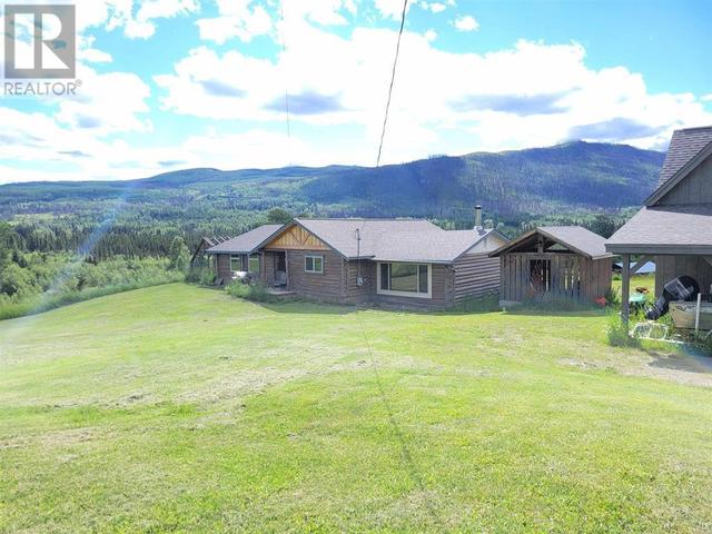10523 Nithi Pit Road, House detached with 3 bedrooms, 1 bathrooms and null parking in Bulkley Nechako D BC | Image 35