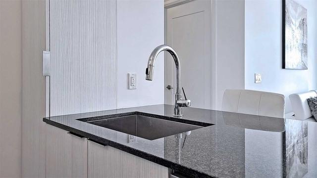3004 - 56 Annie Craig Dr, Condo with 1 bedrooms, 1 bathrooms and 1 parking in Toronto ON | Image 18