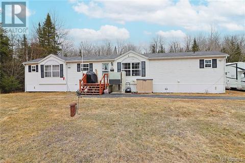 52 Prestige Drive, House detached with 3 bedrooms, 2 bathrooms and null parking in Lincoln NB | Card Image