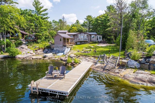 4 Island Terr, House detached with 3 bedrooms, 2 bathrooms and 8 parking in Trent Lakes ON | Image 1