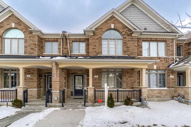 7 Yellowknife Rd, House attached with 3 bedrooms, 3 bathrooms and 1 parking in Brampton ON | Image 1