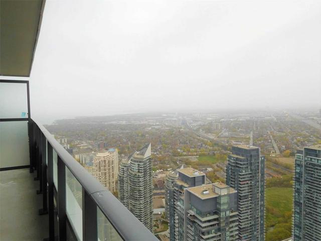 lph10a - 30 Shore Breeze Dr, Condo with 1 bedrooms, 1 bathrooms and 1 parking in Toronto ON | Image 8