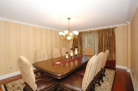 1093 Fleet St, House detached with 4 bedrooms, 4 bathrooms and 1 parking in Mississauga ON | Image 7
