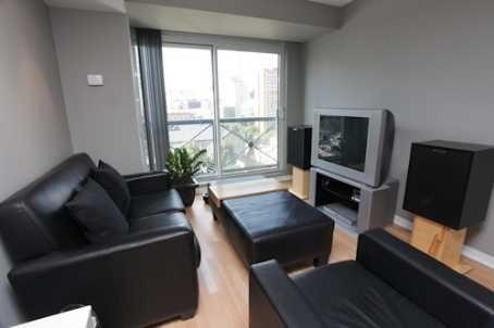 1003 - 75 Dalhousie St, Condo with 2 bedrooms, 1 bathrooms and null parking in Toronto ON | Image 4