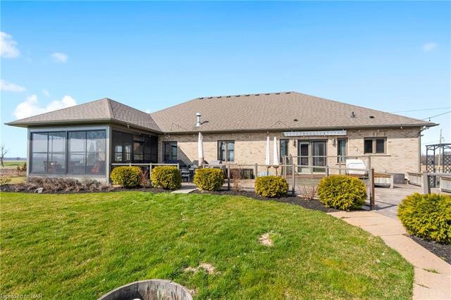 1647 Holland Road, House detached with 4 bedrooms, 3 bathrooms and 26 parking in Thorold ON | Image 35