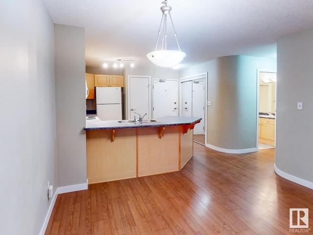 226 - 4312 139 Av Nw Nw, Condo with 2 bedrooms, 2 bathrooms and 1 parking in Edmonton AB | Image 10