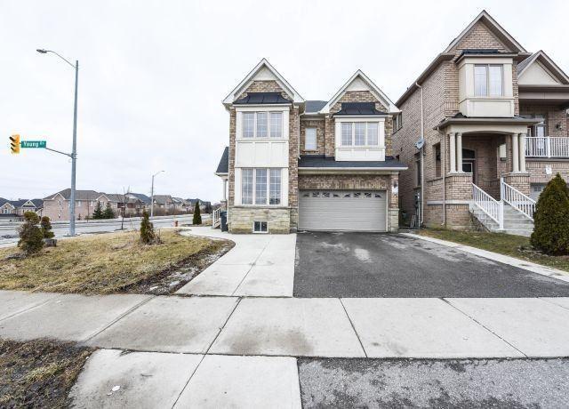 2 Young Dr, House detached with 4 bedrooms, 5 bathrooms and 5 parking in Brampton ON | Image 1
