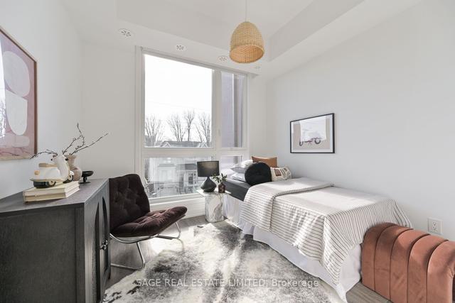 7 - 12 Marquette Ave, Townhouse with 2 bedrooms, 2 bathrooms and 2 parking in Toronto ON | Image 6
