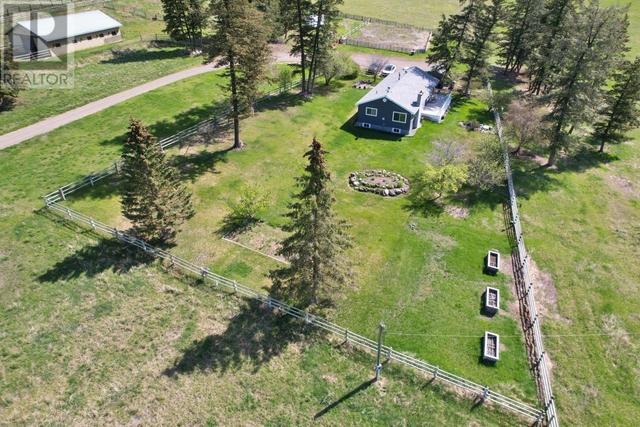 855 Vanderburgh Road, House detached with 4 bedrooms, 2 bathrooms and null parking in Cariboo E BC | Image 40