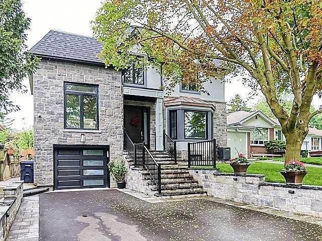 106 Ballacaine Dr, House detached with 4 bedrooms, 4 bathrooms and 4 parking in Toronto ON | Image 1