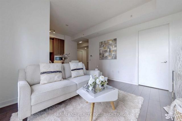 1911 - 125 Blue Jays Way, Condo with 2 bedrooms, 2 bathrooms and 1 parking in Toronto ON | Image 6