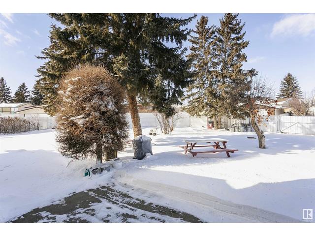 8424 145 Av Nw, House detached with 4 bedrooms, 2 bathrooms and 6 parking in Edmonton AB | Image 53