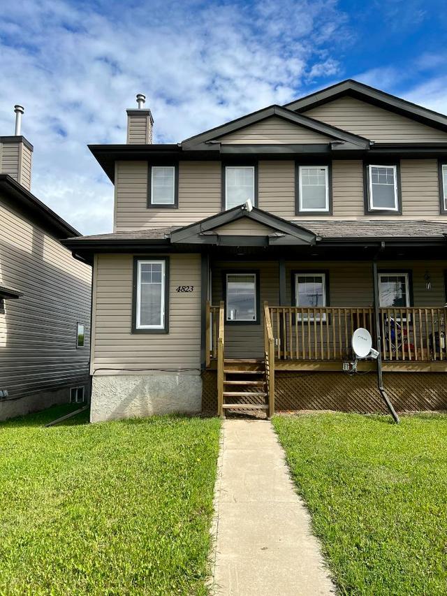 4823 53 Avenue, Home with 3 bedrooms, 1 bathrooms and 2 parking in Valleyview AB | Image 1