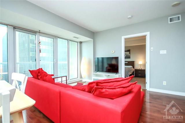 701 - 234 Rideau Street, Condo with 2 bedrooms, 2 bathrooms and 1 parking in Ottawa ON | Image 6