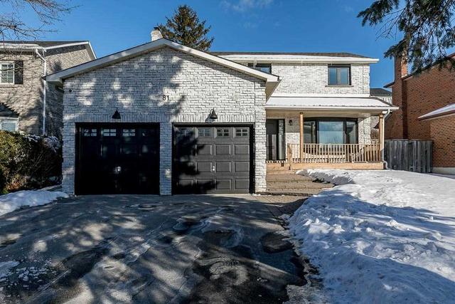81 Lowe Blvd, House detached with 4 bedrooms, 3 bathrooms and 6 parking in Newmarket ON | Image 1