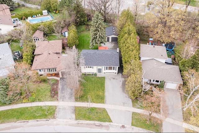 38 Bernick Dr, House detached with 3 bedrooms, 2 bathrooms and 6 parking in Barrie ON | Image 21