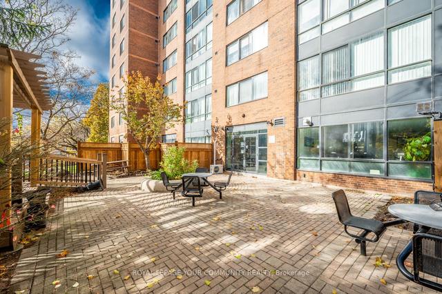 1106 - 1665 Victoria Park Ave, Condo with 3 bedrooms, 2 bathrooms and 1 parking in Toronto ON | Image 28