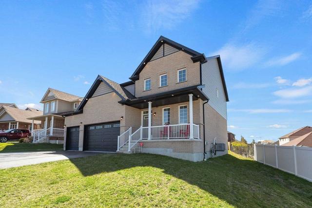 136 English Cres, House detached with 4 bedrooms, 4 bathrooms and 6 parking in Blandford Blenheim ON | Image 12