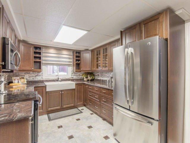 4461 Sawmill Valley Dr, House detached with 4 bedrooms, 4 bathrooms and 2 parking in Mississauga ON | Image 8