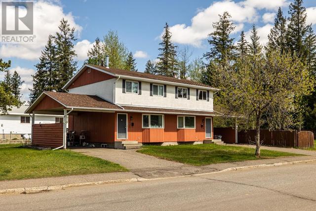 7590 - 7592 Gladstone Drive, House attached with 8 bedrooms, 4 bathrooms and null parking in Prince George BC | Image 1