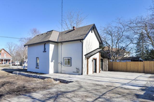 279 Matchedash St N, House detached with 3 bedrooms, 2 bathrooms and 6 parking in Orillia ON | Image 18